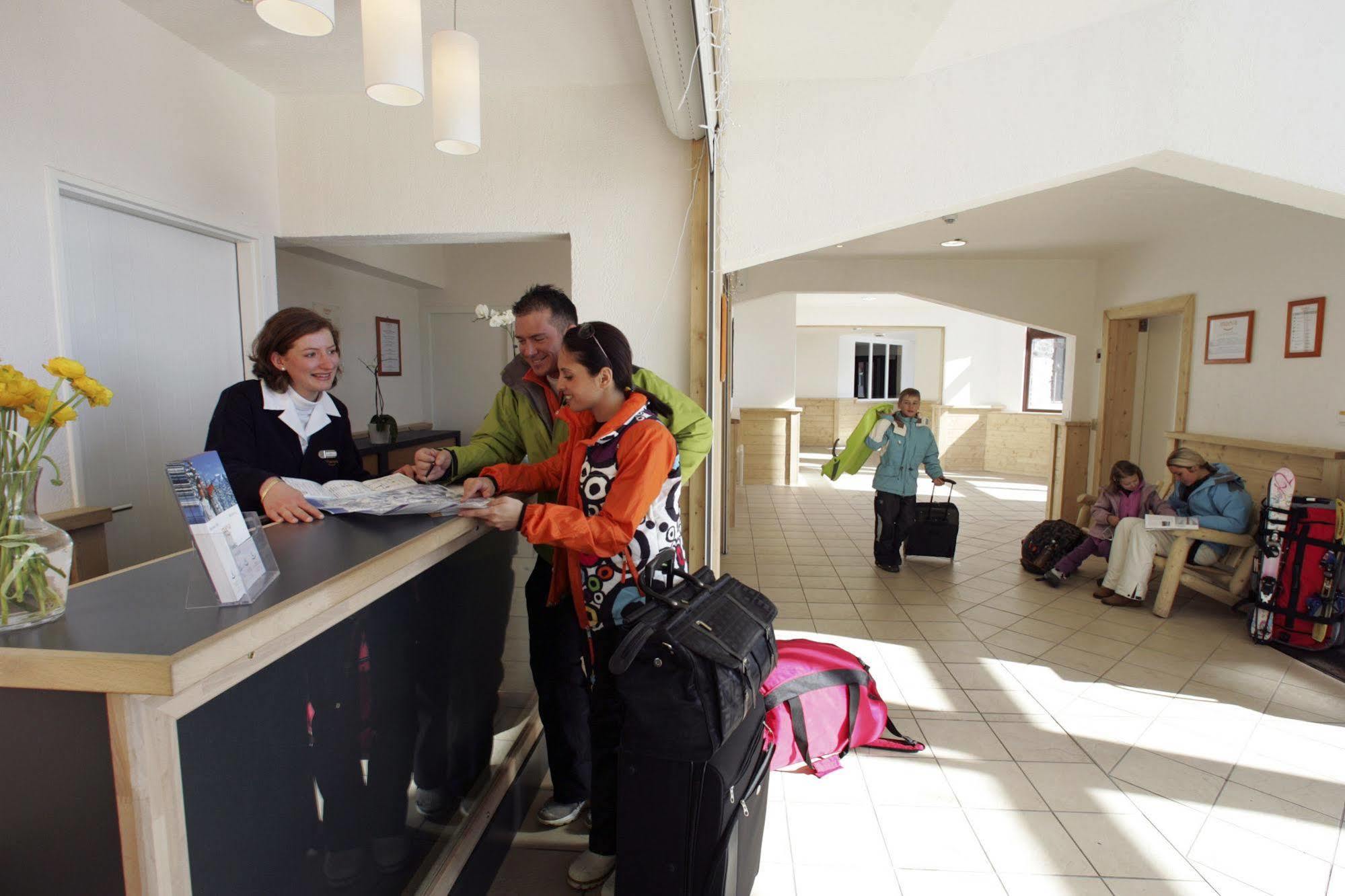Residence Pierre & Vacances Antares Morzine Buitenkant foto